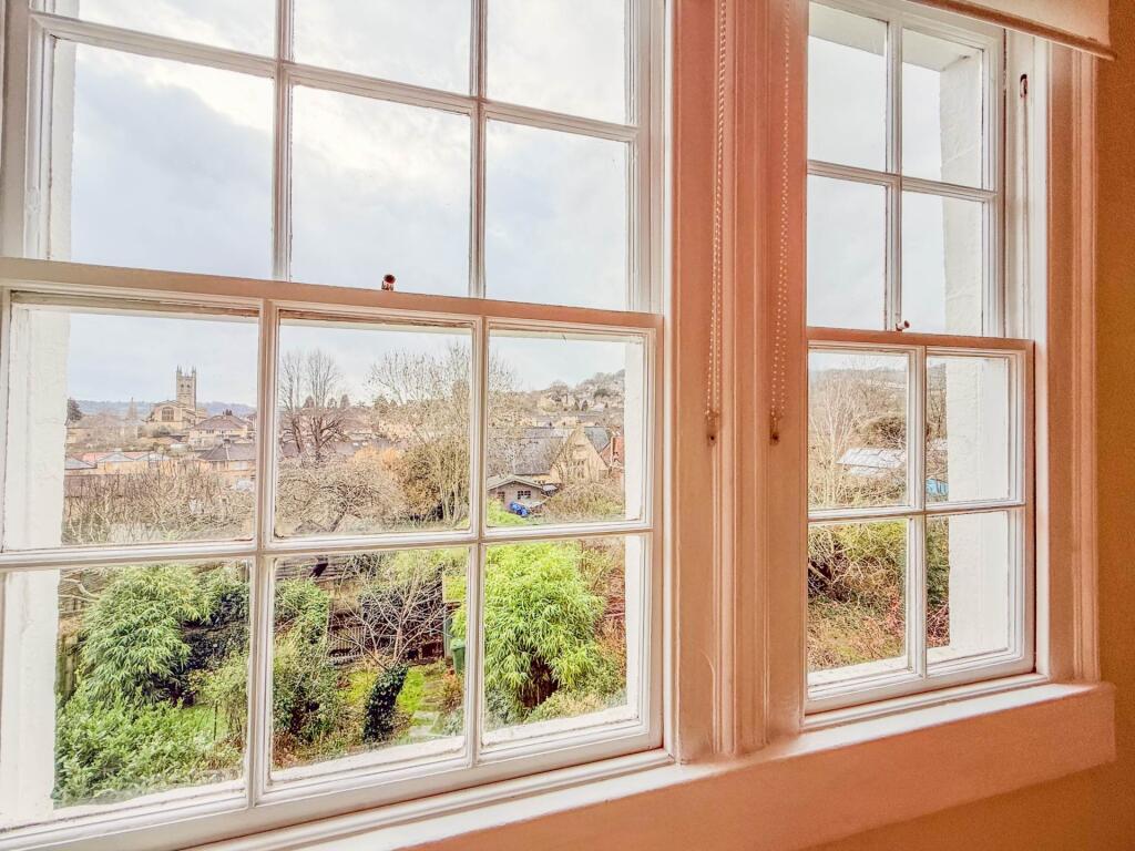 Apartment in Bath, Larkhall - View 3