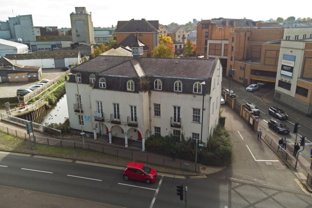 Main image of property: 20 The Causeway, Bishops Stortford, Hertfordshire, CM23 2EJ