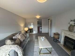 Apartment in Glasgow - More