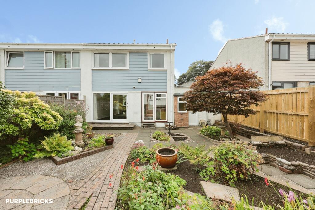 Main image of property: Hillcrest Avenue, Kirkcaldy, KY2