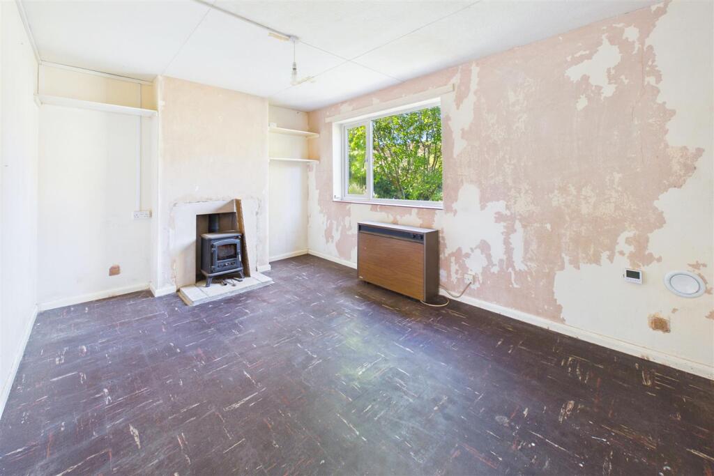 House in Ipswich - View 5