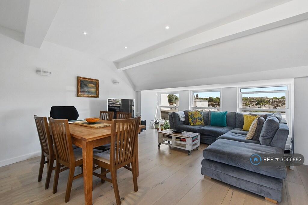 Main image of property: Grafton Yard, London, NW5