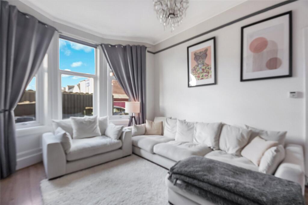 Apartment in Glasgow - View 3
