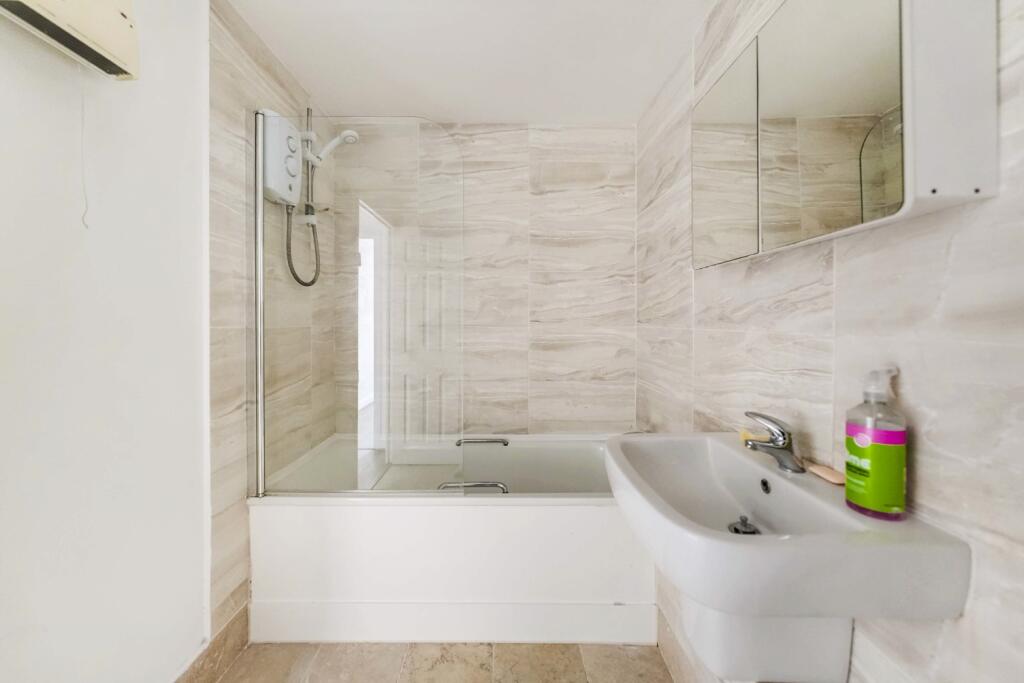 Main image of property: Harlinger Street London SE18