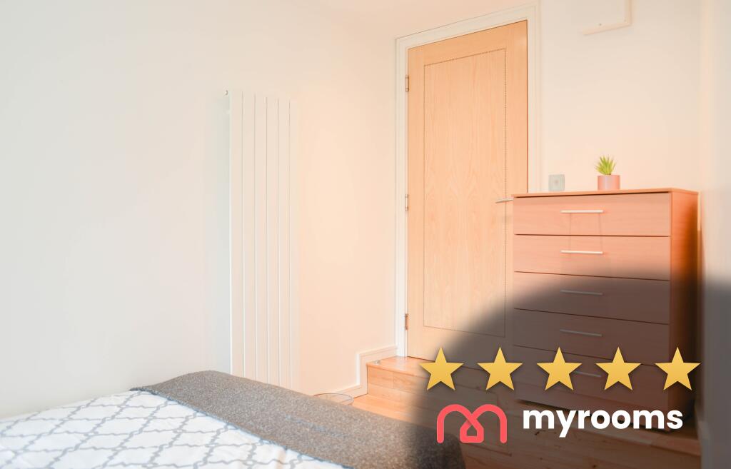 Main image of property: MAGDALEN STREET, FLAT 17A
