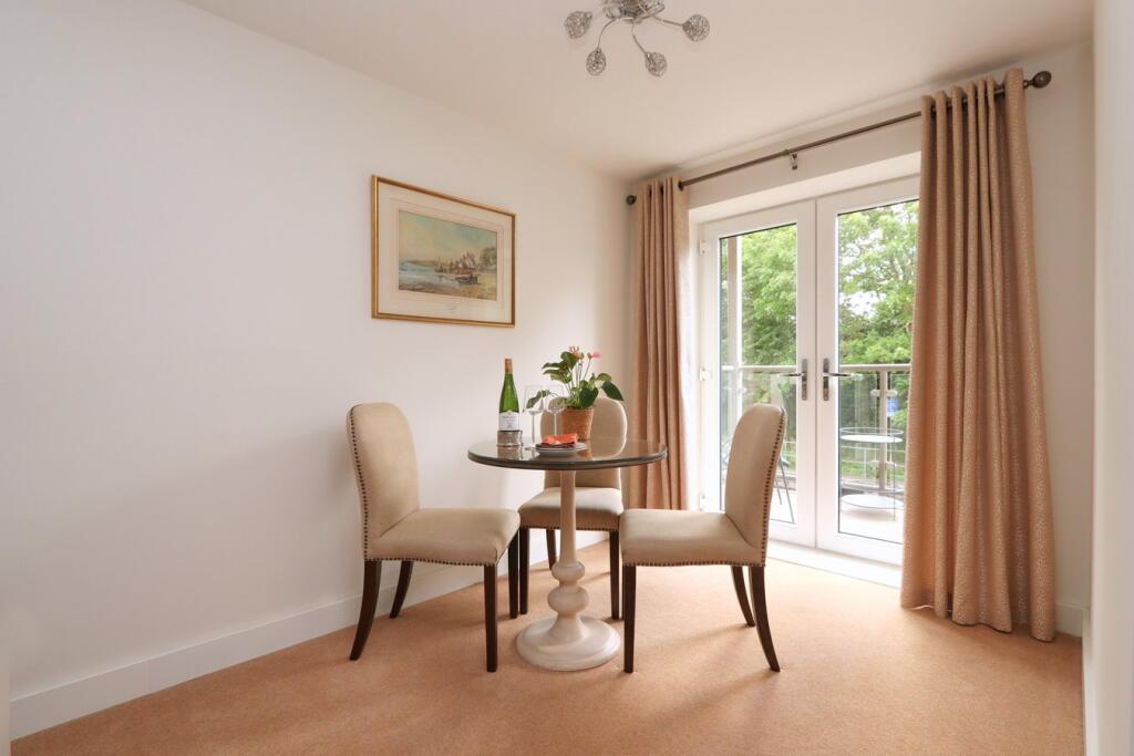 Apartment in Stockport - View 5
