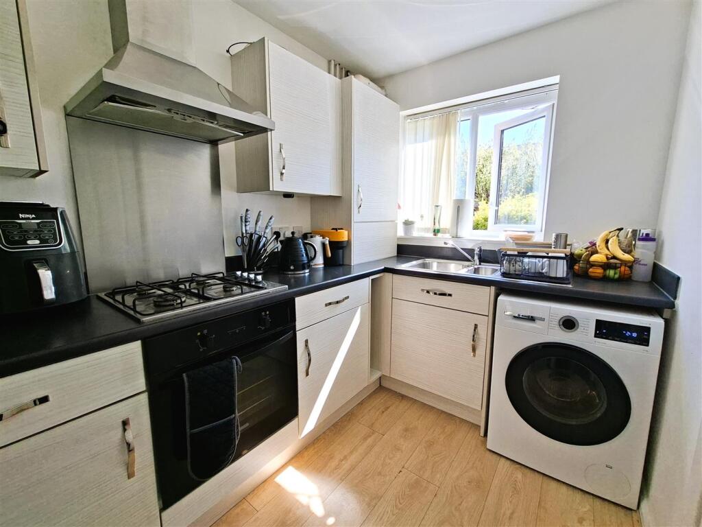 Additional image 4 of Platt Brook Way, Sheldon, Birmingham