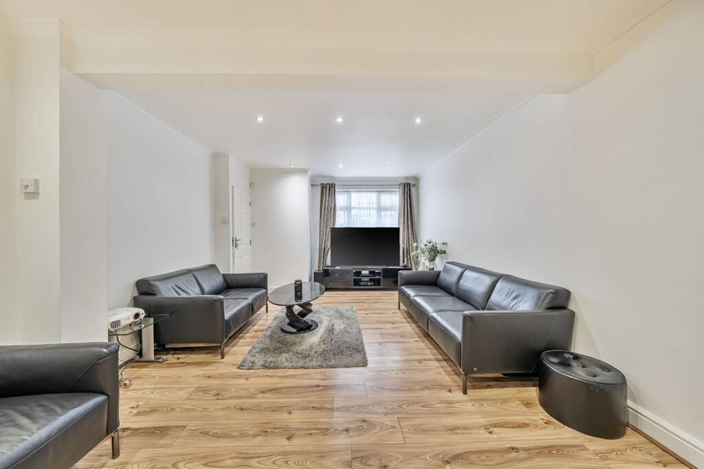 Main image of property: Windsor Road, Harrow Weald, Harrow, HA3