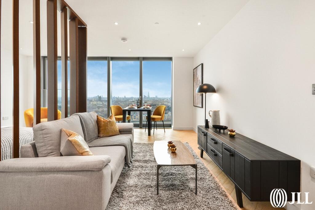 Marsh Wall London E14 photo 2