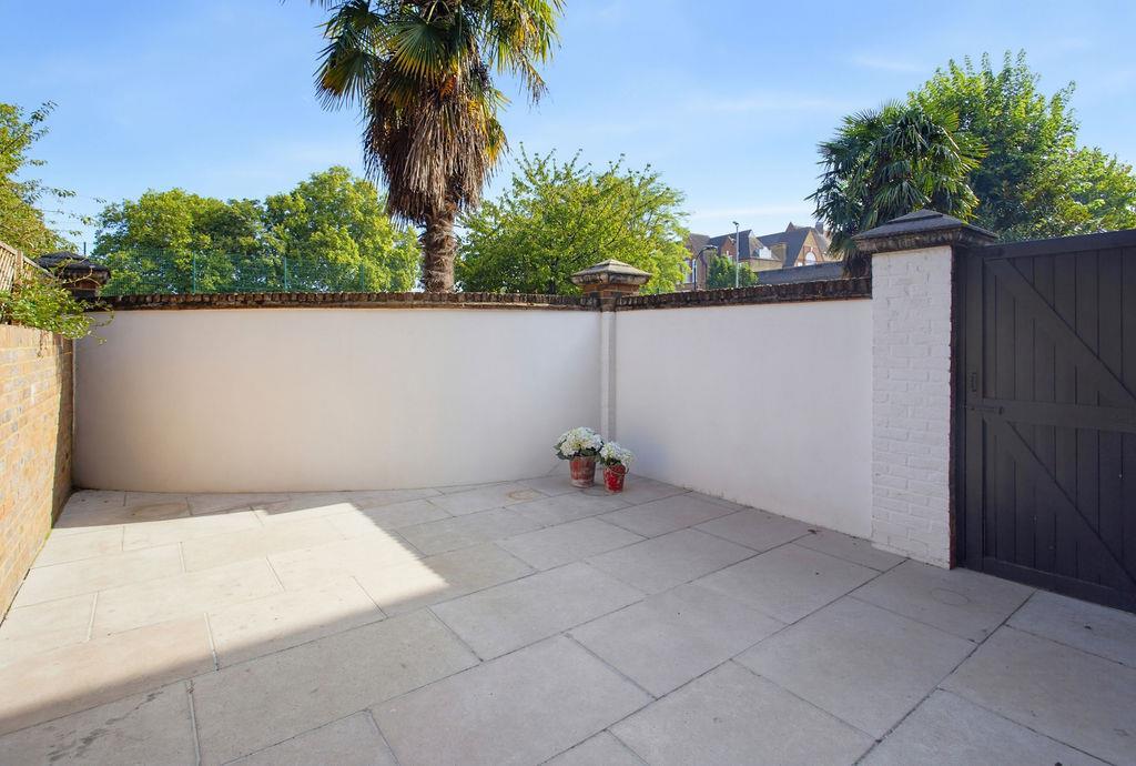 House in London, Fulham - View 4