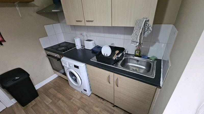 3 bedroom flat for rent