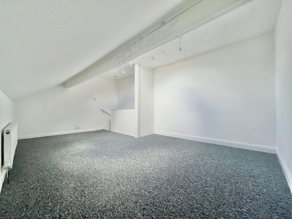 Additional image 6 of Stanacre Place, Bradford, BD3