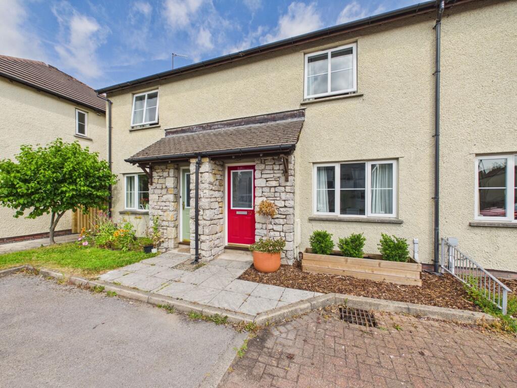Main image of property: Laurel Gardens, Kendal, LA9