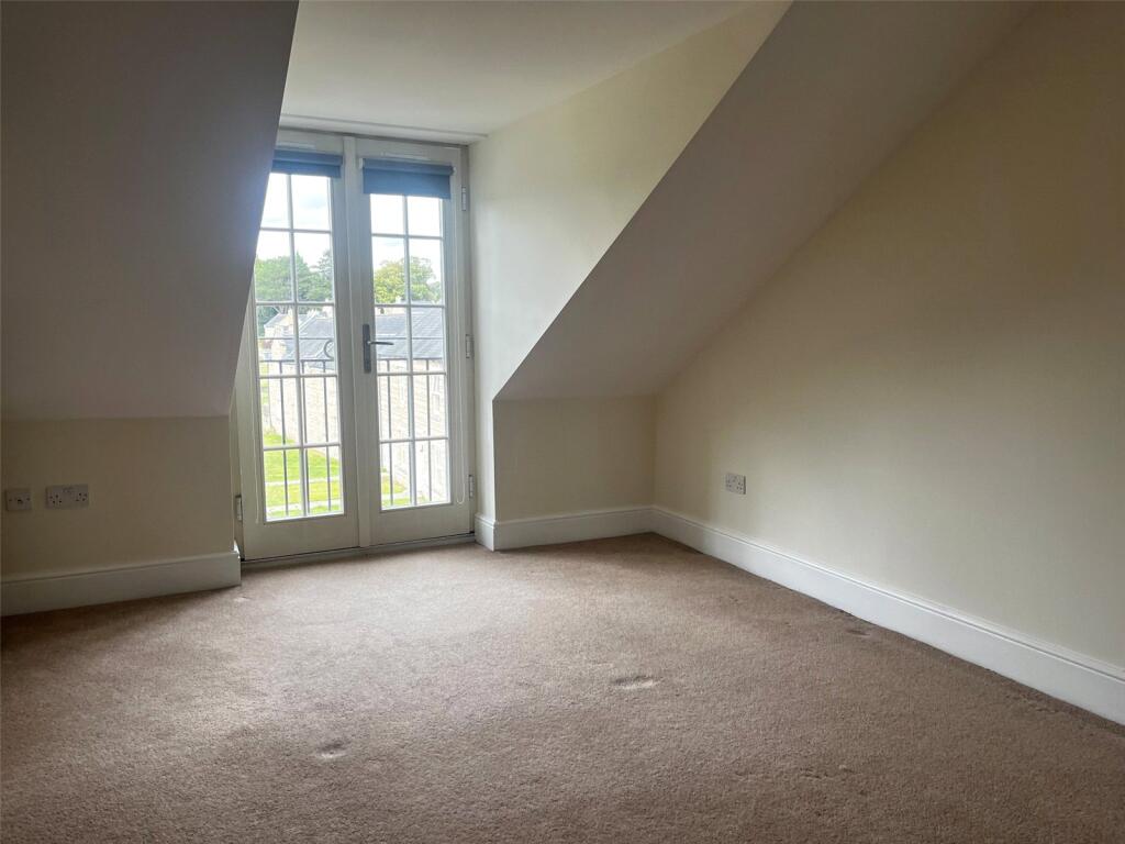 House in Newcastle upon Tyne - More
