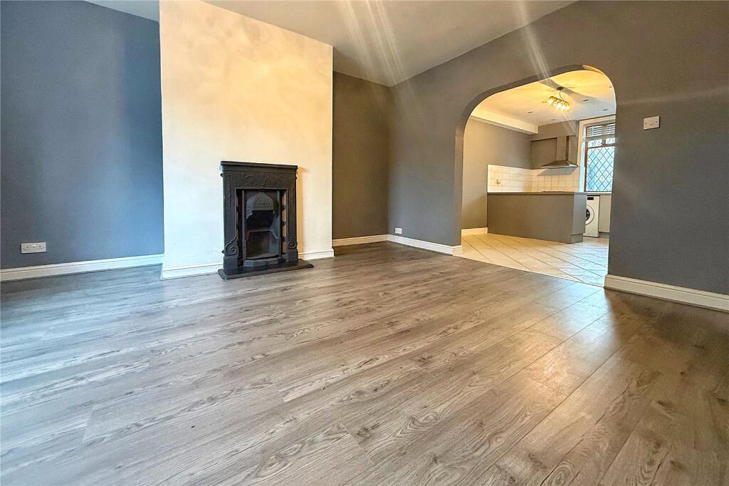 Main image of property: Oldham Road, Buersil, Rochdale, OL16