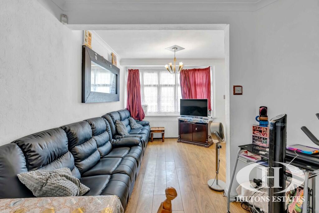 House in London - View 4