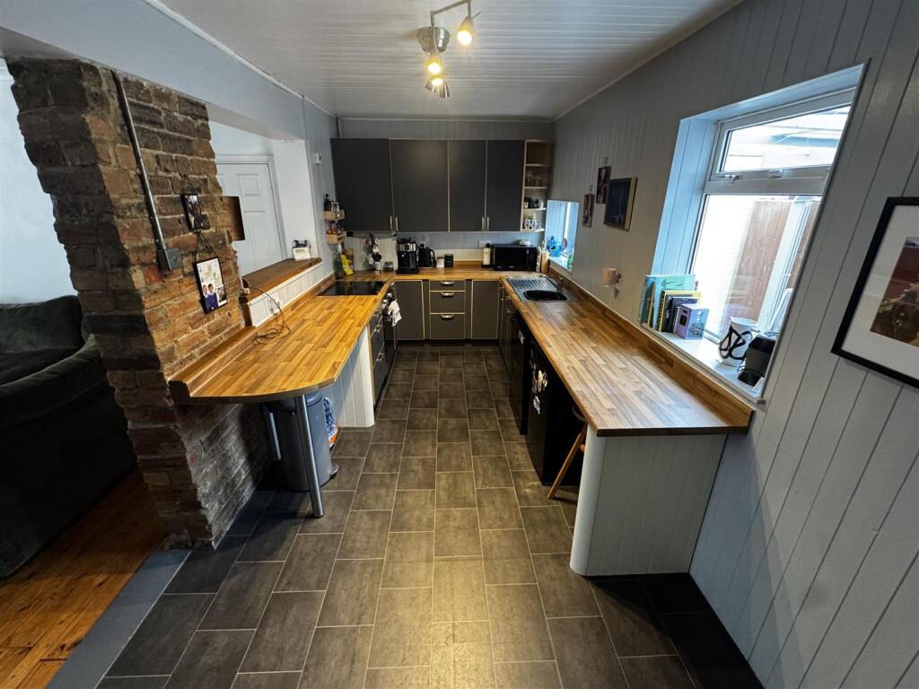 Mortimer Terrace, Holywell, Whitley Bay photo 3