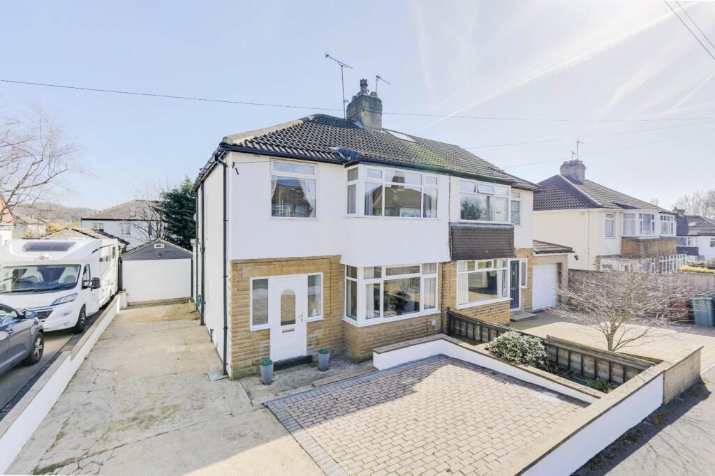 Main image of property: Vesper Rise, Leeds, West Yorkshire, LS5