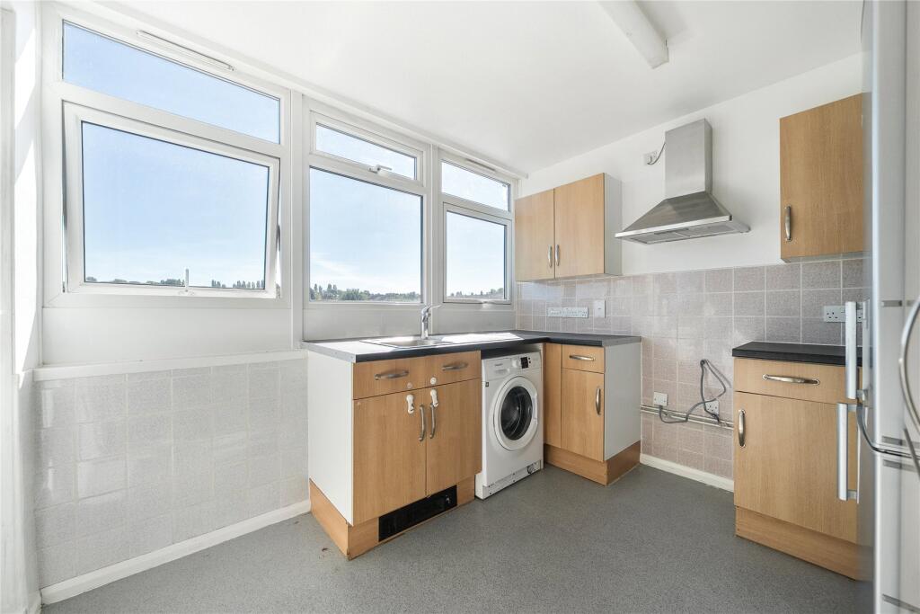 Apartment in London - View 3