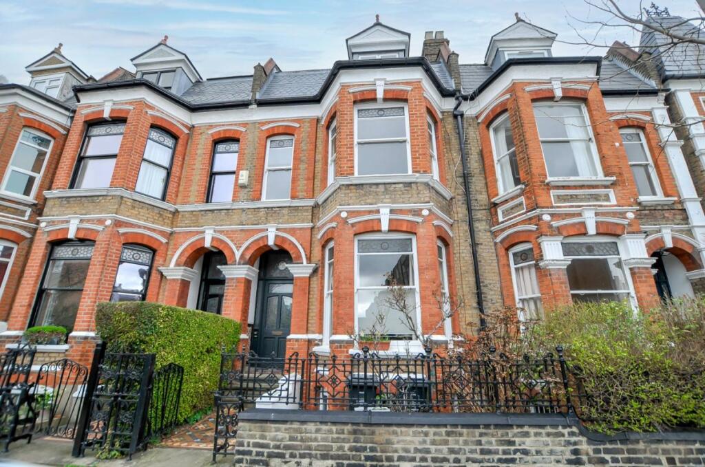 Main image of property: Clissold Crescent, Stoke Newington