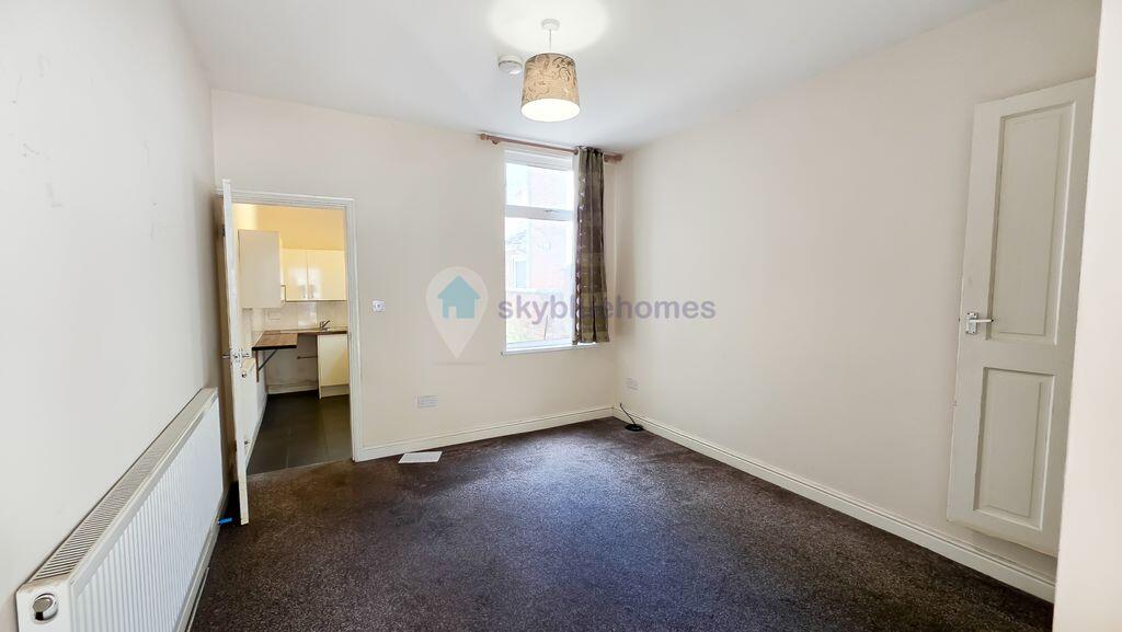 House in Leicester, City of Leicester - View 4