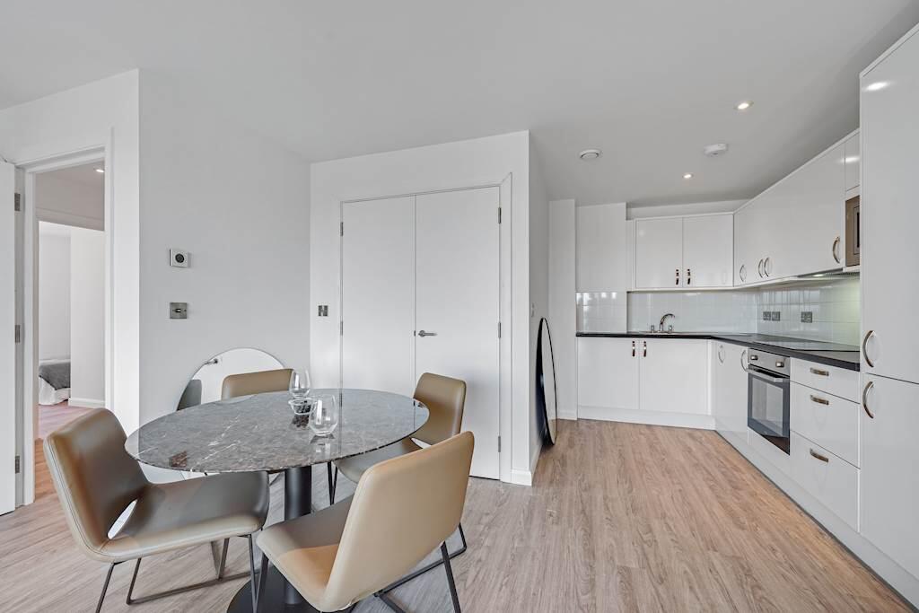 Apartment in London - View 3