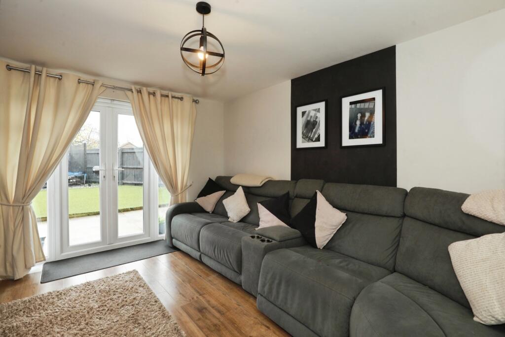 James Gibbons Road, Crewe, Cheshire, CW1 photo 4