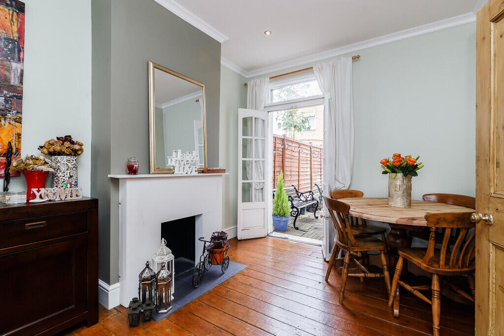 House in London, Royal Borough of Greenwich - More