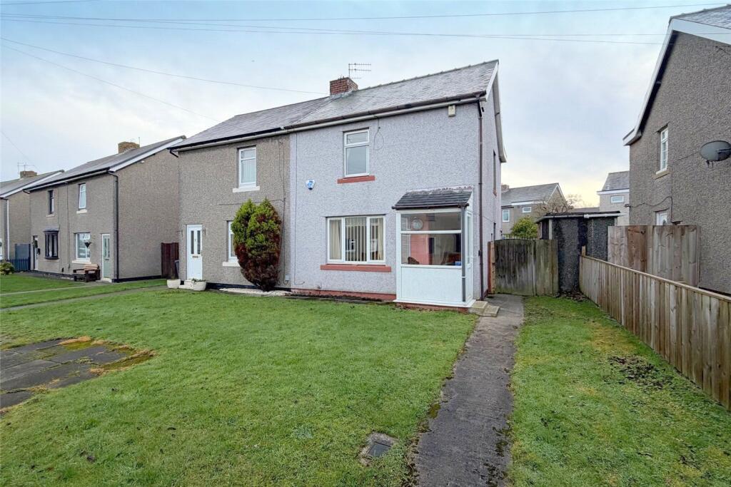 2-bed semi-detached on Wark Avenue, Shiremoor, NE27, £115,000