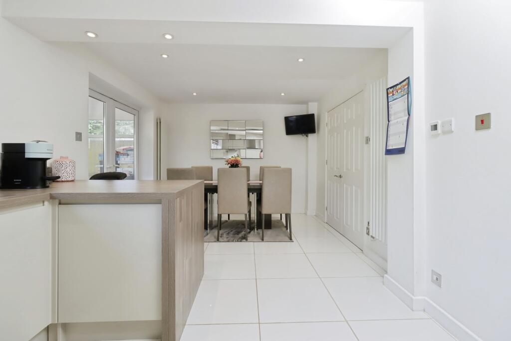 House in Telford, The Rock, Lawley and Overdale - View 5