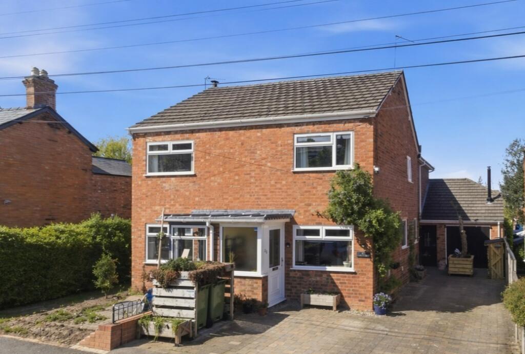 Main image of property: Lower Quest Hills Road, Malvern, Worcestershire, WR14 1RP