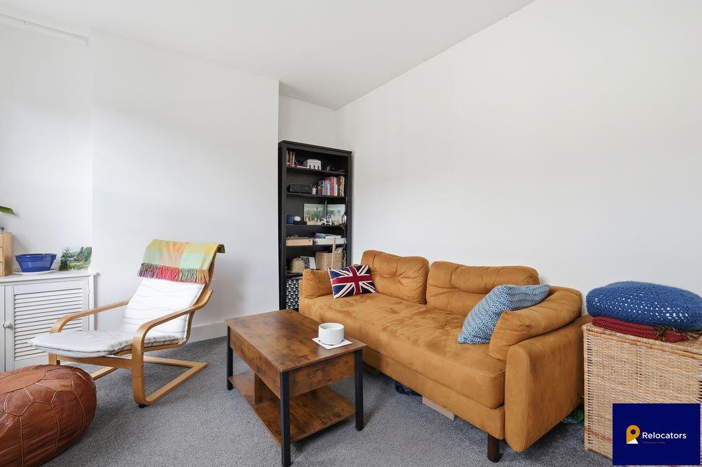 Apartment in London - View 2