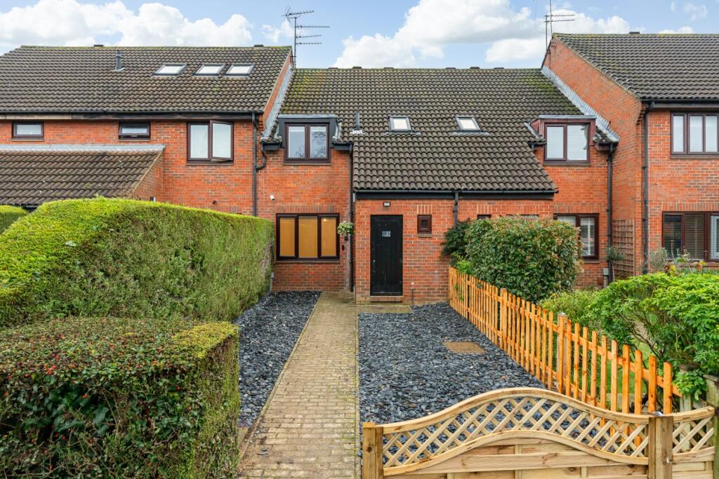 Main image of property: Dalewood, Welwyn Garden City, Hertfordshire, AL7