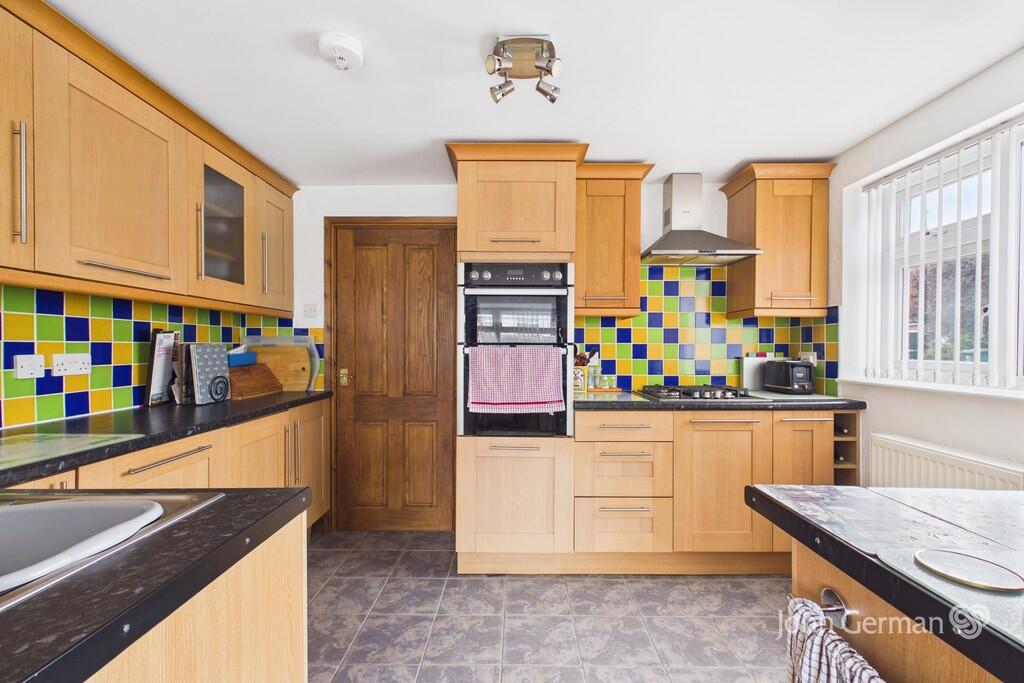 House in Swadlincote, Coton in the Elms - View 4