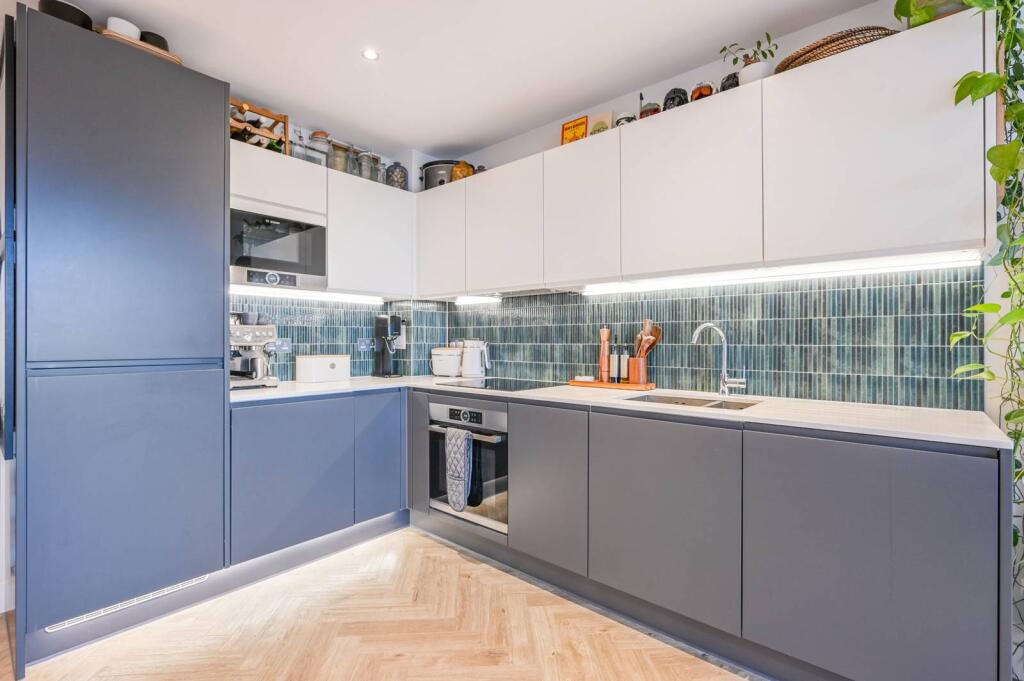 Main image of property: Monkwood Way, E3, Hackney Wick, LONDON, E3