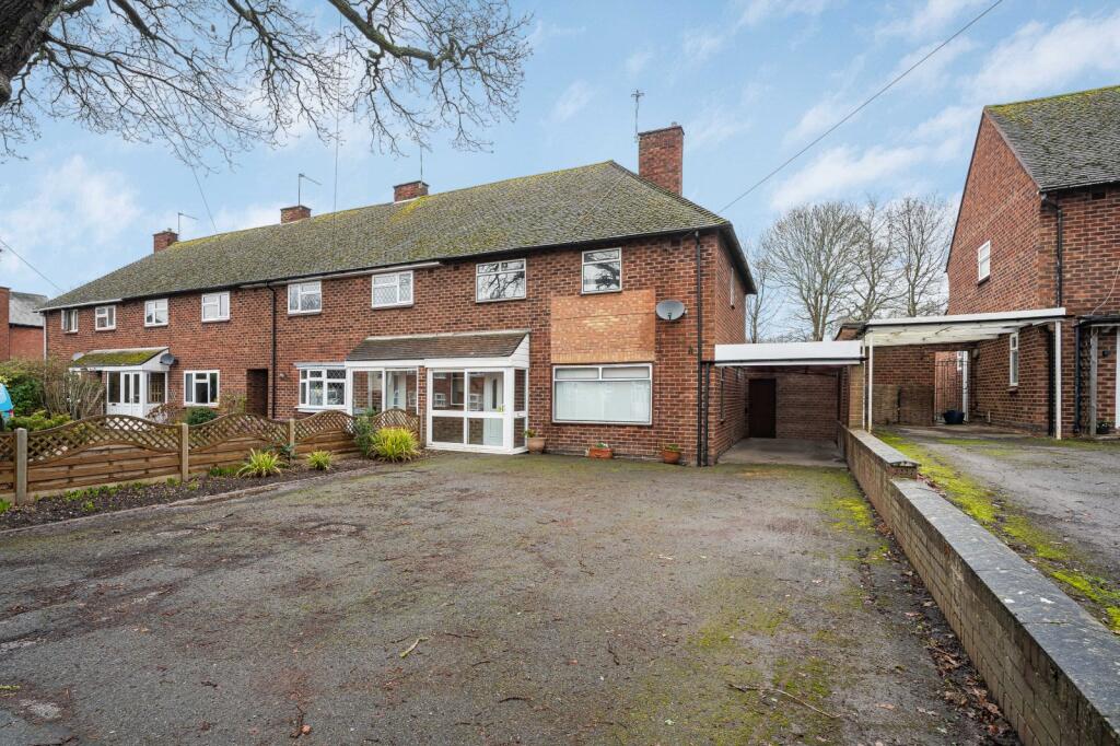 Main image of property: Whitemoor Road, Kenilworth, Warwickshire, CV8