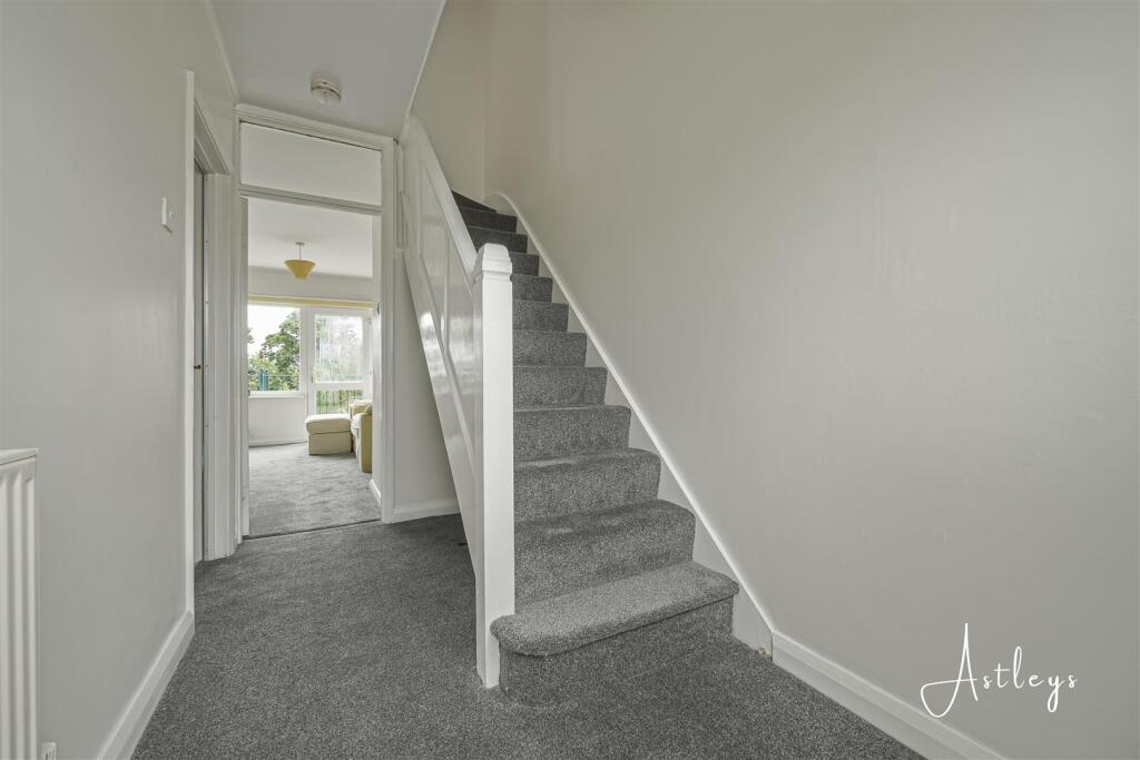 Apartment in Newton, Mumbles - View 5