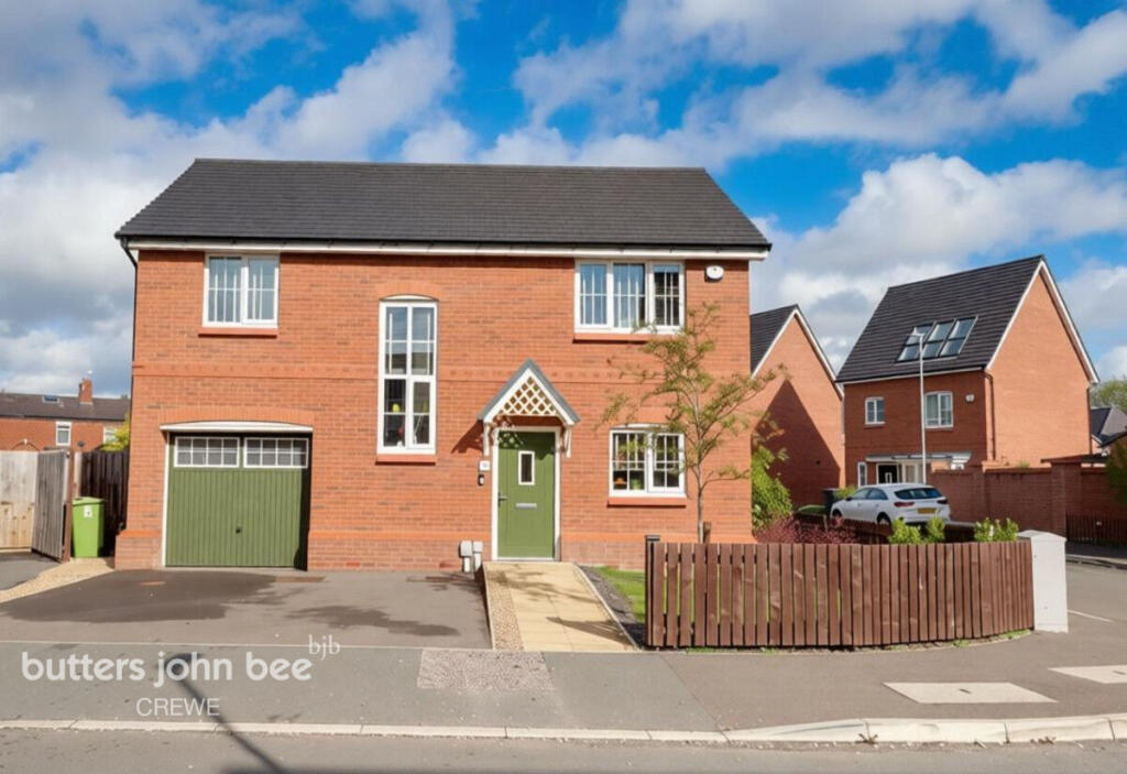 4-bed detached on Joseph Reddrop Way, Crewe, £340,000