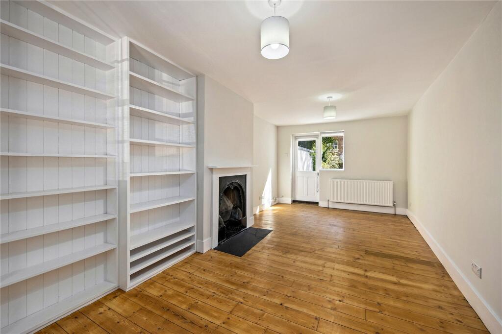 House in Richmond, Kew - View 2
