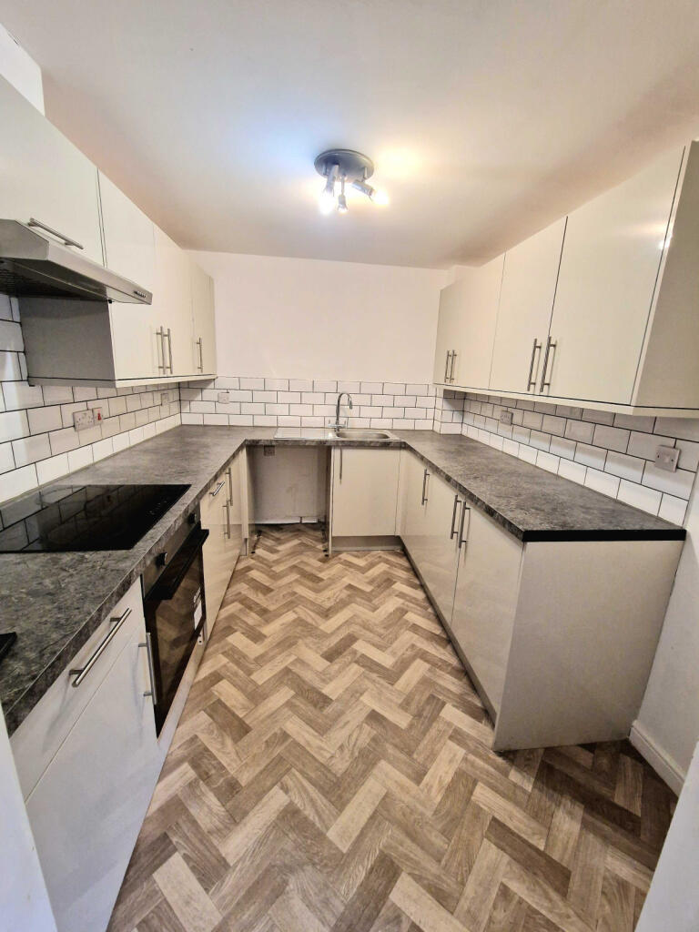 Apartment in Coventry - View 4