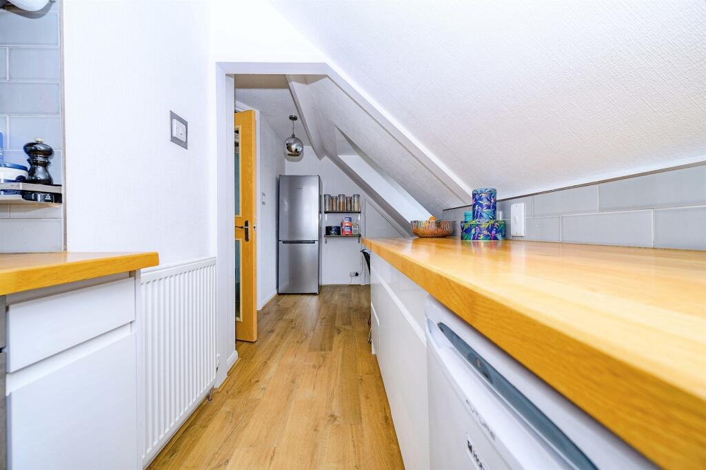 Additional image 5 of The Hill, Wheathampstead, ST. ALBANS