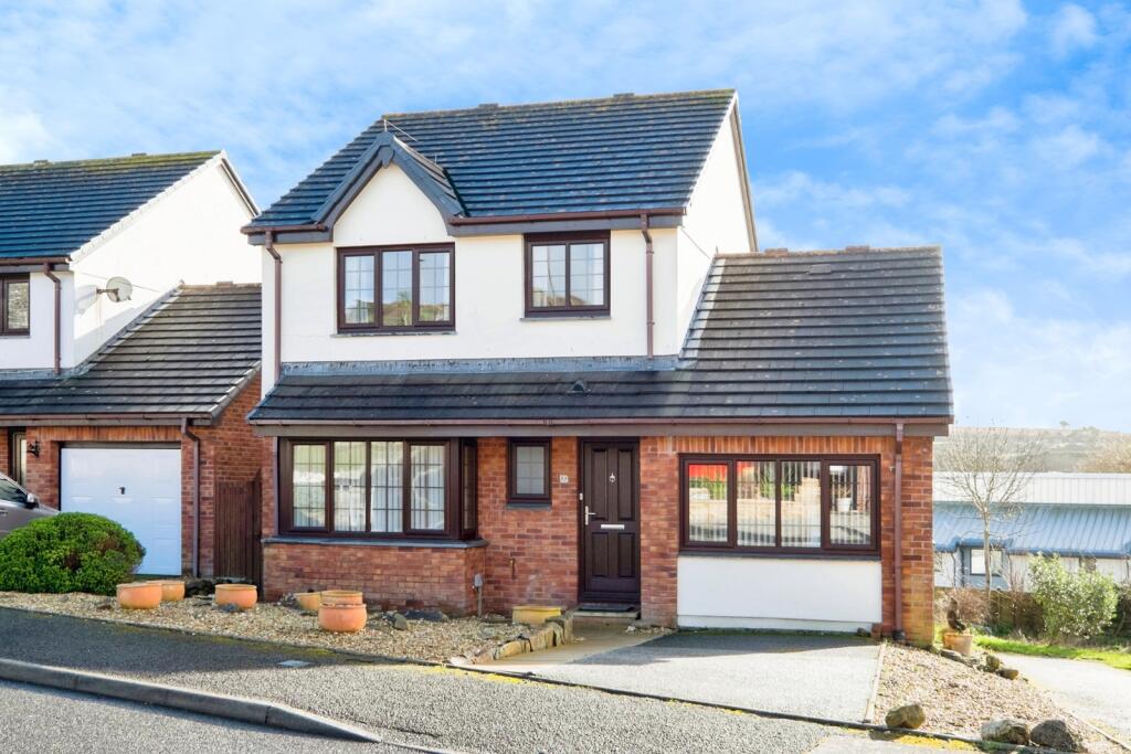 Main image of property: Amal An Avon, HAYLE, Cornwall, TR27