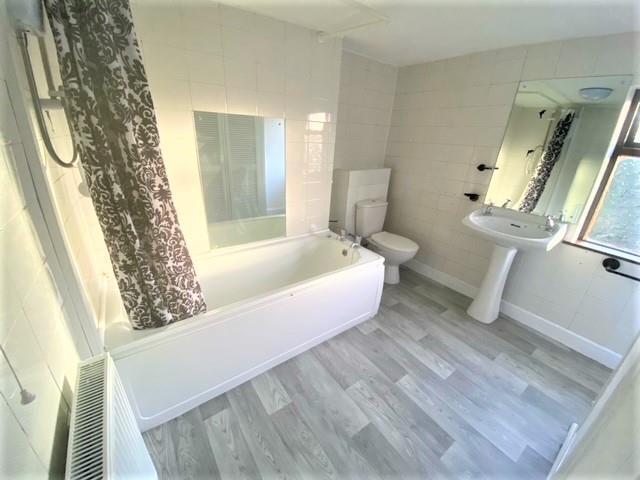 House in Peterborough - View 3