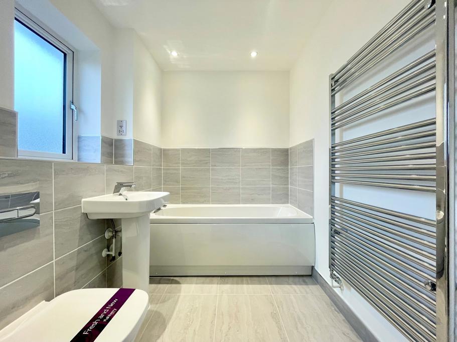 House in Milton Keynes - View 3
