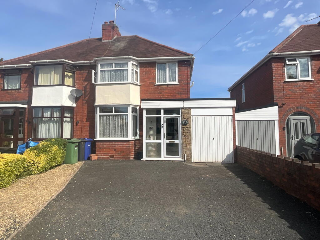 Main image of property: HALESOWEN, Stourbridge Road