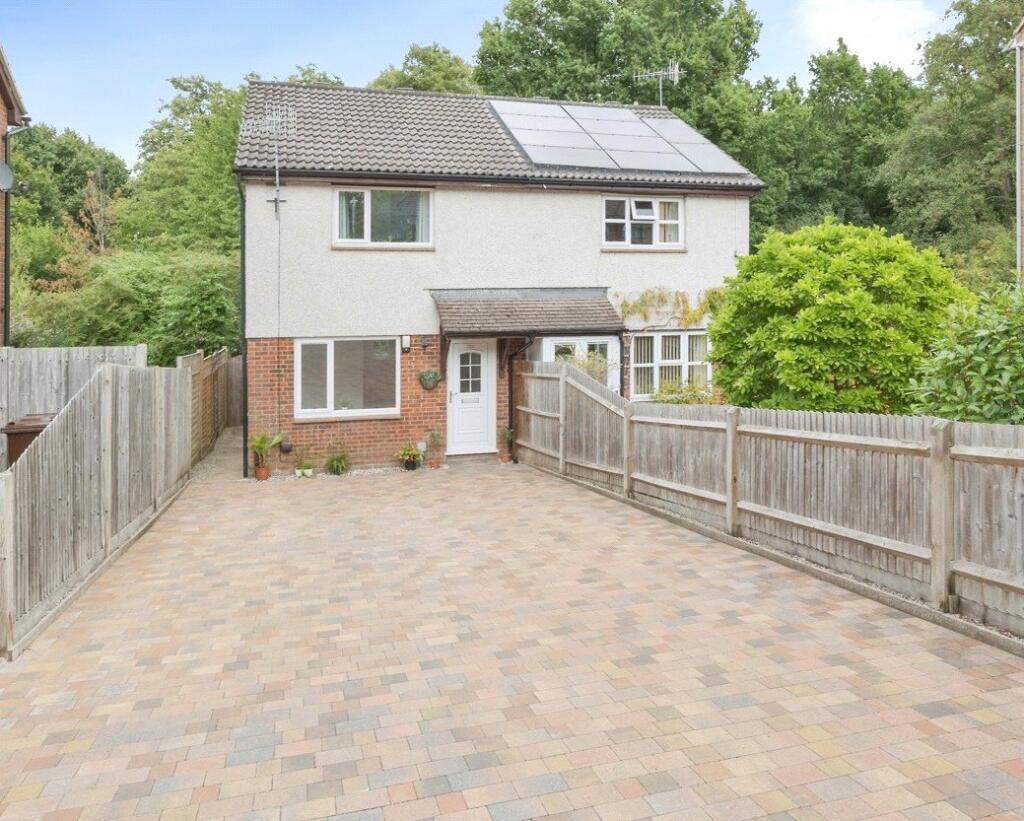 Main image of property: Green Way, Tunbridge Wells, Kent, TN2