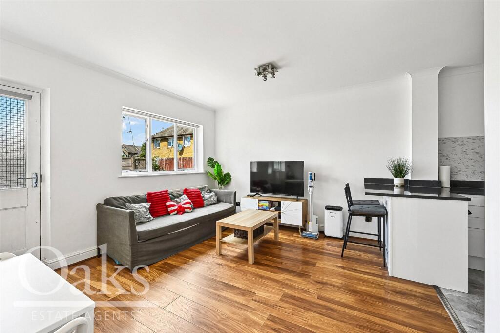 Apartment in Croydon - View 2