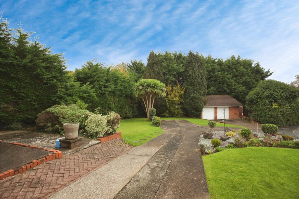 Gwaun Hyfryd, CAERPHILLY photo 2