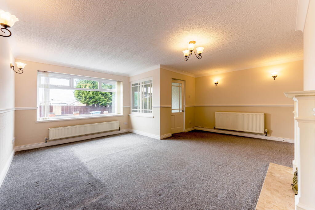 Kingswood Drive, Great Wyrley, WS6 6NX photo 3