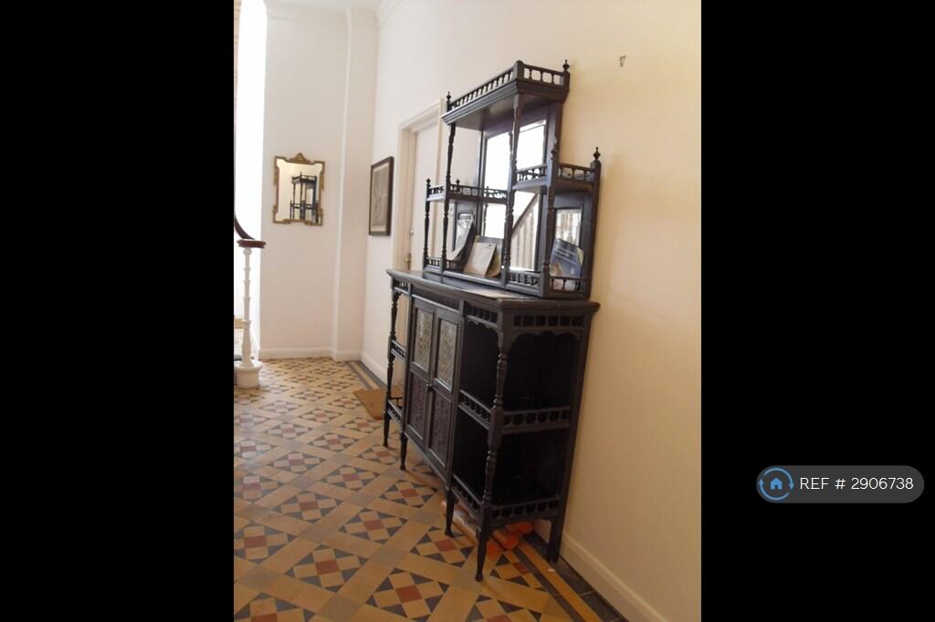 1 bedroom penthouse for rent